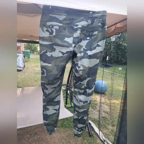 Mens Camo/ Army  Pants Green size Medium - Picture 3 of 4